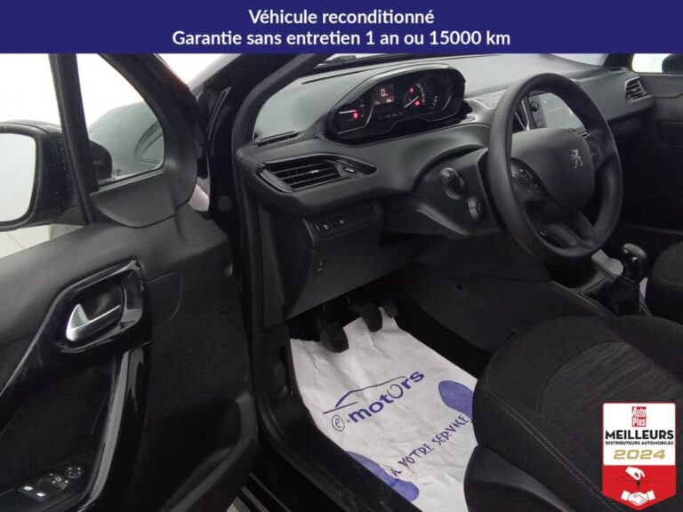Peugeot 208 Affaire Essence 82 Premium Pack+ 2PL PDC AR - Image 20 (July 7, 2026)