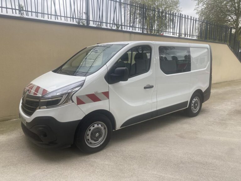 Renault Trafic III 1.6 DCI pack électrique faible Kms - Image 01 (July 7, 2026)