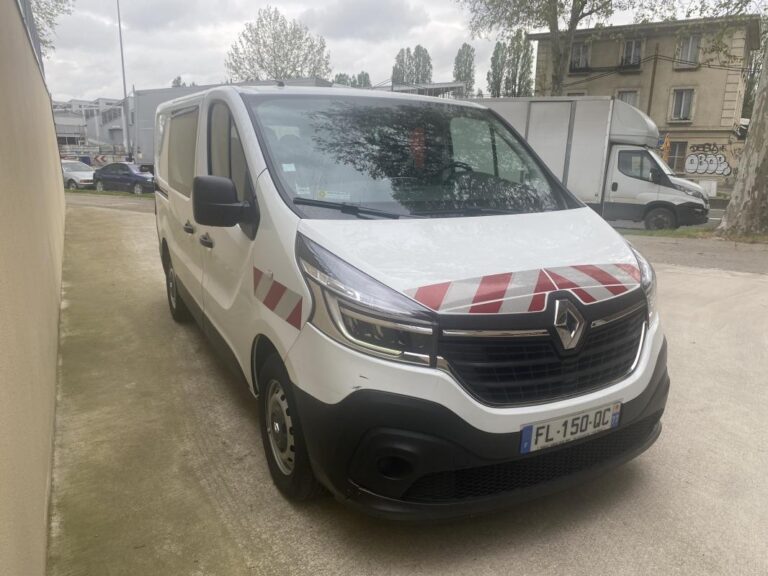 Renault Trafic III 1.6 DCI pack électrique faible Kms - Image 02 (July 7, 2026)