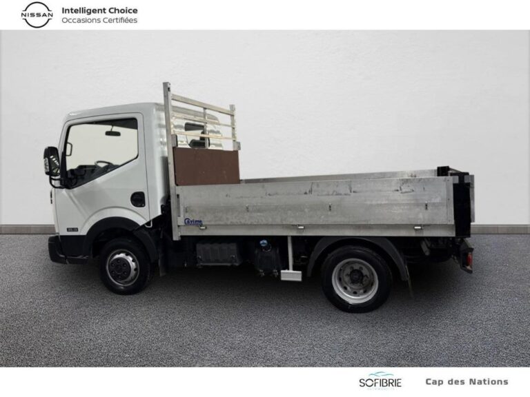 Nissan NT400 CABSTAR CHASSIS CABINE PLATEAU 35.13 L1 130 CH - Image 02 (July 7, 2026)