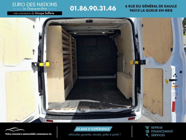 Ford Transit Custom FOURGON 280 2.0 ECOBLUE 130 MHEV LIMITED - Image 13 (July 7, 2026)