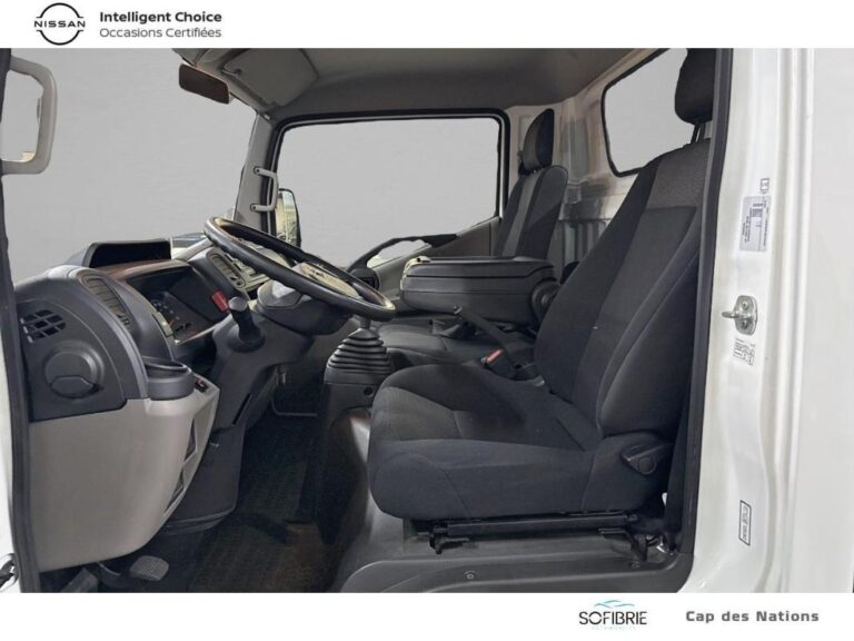 Nissan NT400 CABSTAR CHASSIS CABINE PLATEAU 35.13 L1 130 CH - Image 12 (July 7, 2026)