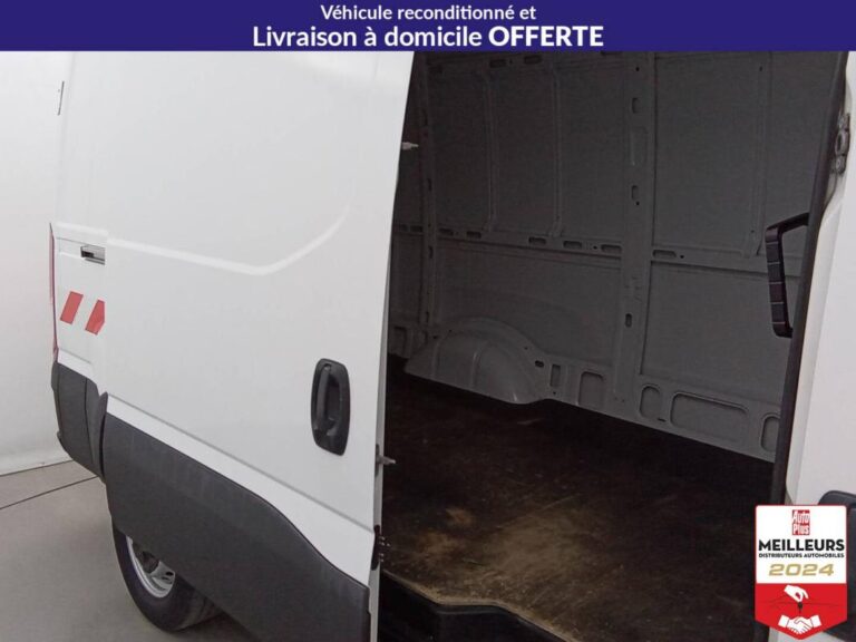 Iveco Daily BLUE POWER FOURGON GNV 35 S 14N 3520 V11 H2 BVA8 Hi-Mat - Image 16 (July 7, 2026)