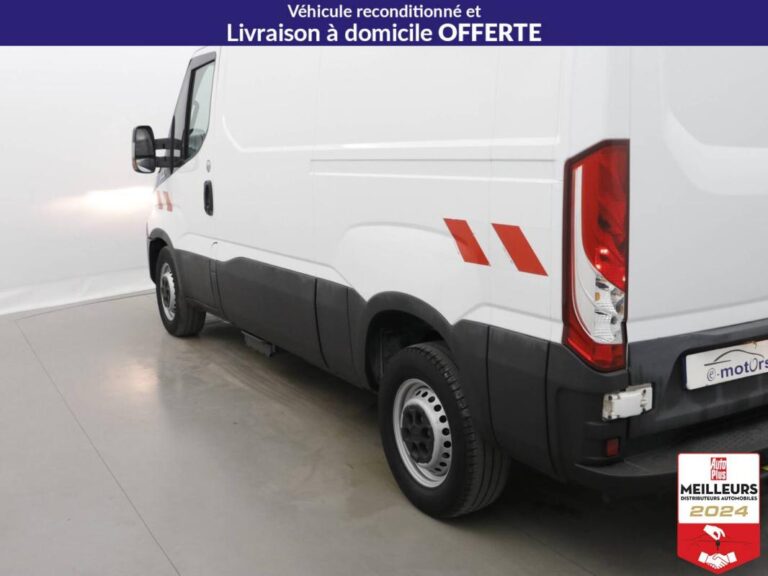 Iveco Daily BLUE POWER FOURGON GNV 35 S 14N 3520 V11 H2 BVA8 Hi-Mat - Image 07 (July 7, 2026)