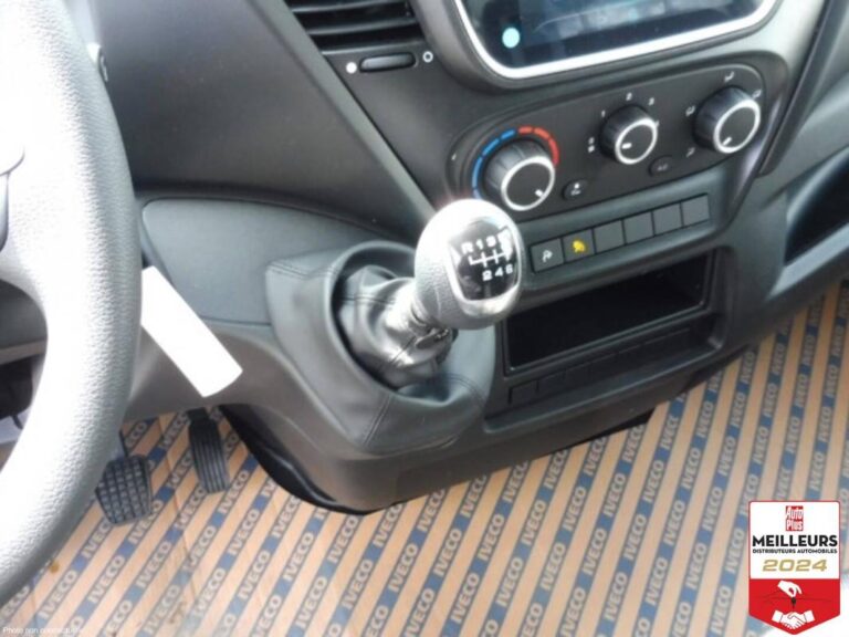 Iveco Daily 35S18 3.0 V16 H2 180CV - Image 06 (July 8, 2026)