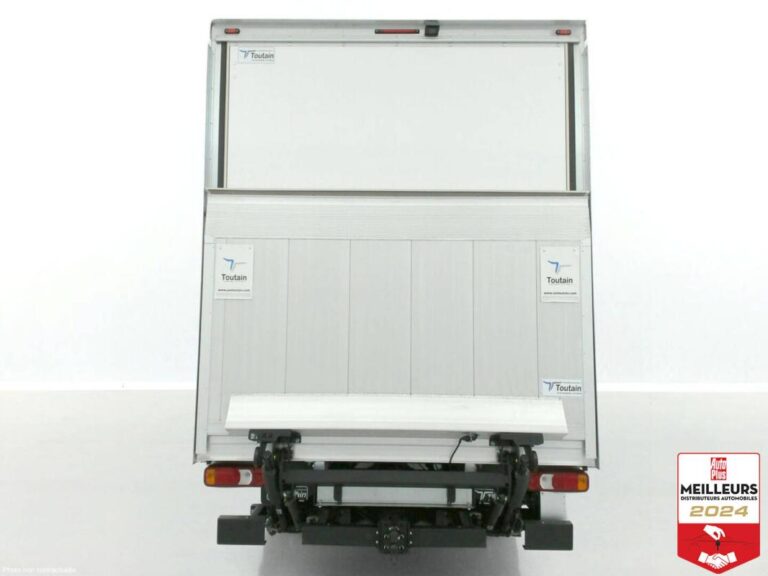 Iveco Daily III 35C18HA8 4100 3.0 180ch Caisse 20m³ Tout - Image 16 (July 8, 2026)