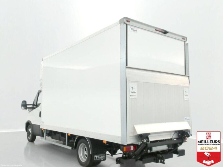 Iveco Daily III 35C18HA8 4100 3.0 180ch Caisse 20m³ Tout - Image 05 (July 8, 2026)