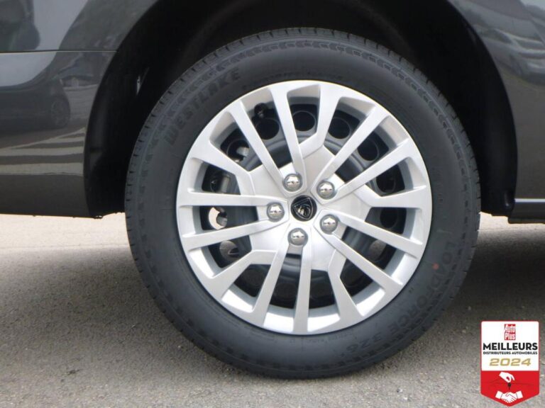 PEUGEOT Expert Cabine Approfondie XL 2.2 D 180 S&S EAT8 5PL - Image 11 (July 8, 2026)