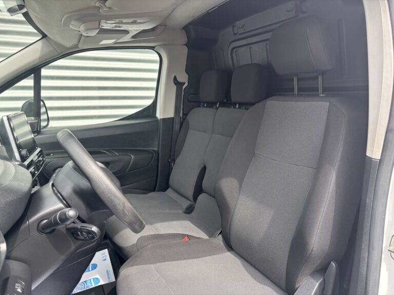 Peugeot Partner 1.5L 100ch Premium 650Kg M 11 240€ HT - Image 10 (July 8, 2026)
