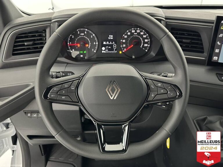 Renault Master IV 3500 2.0 BluedCi 170ch Extra - Image 11 (July 8, 2026)