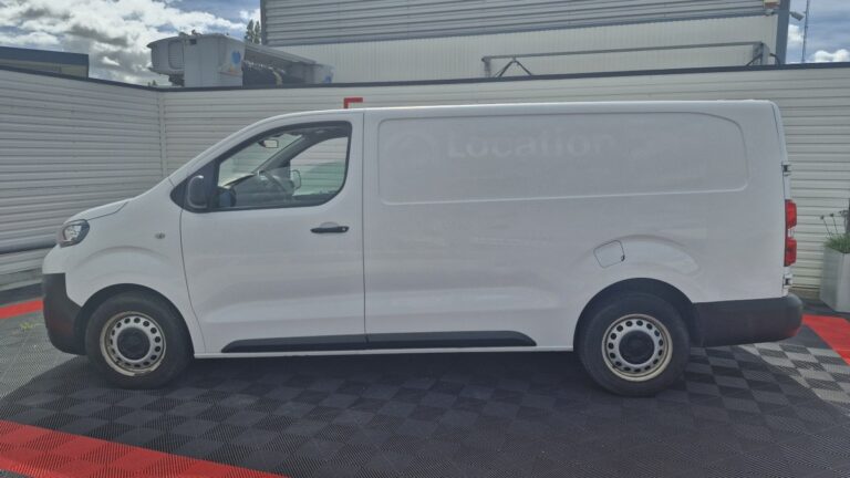 Peugeot Expert Long 2.0 BlueHDI 120 Premium - Image 03 (July 8, 2026)
