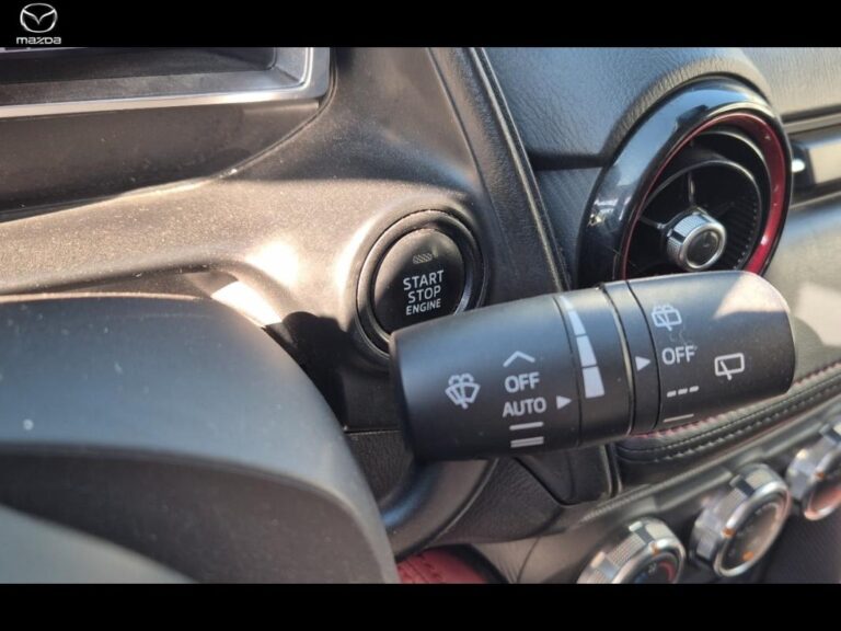 Mazda CX-3 2.0L Skyactiv-G 150 cv SELECTION AWD BVA - Image 19 (July 8, 2026)