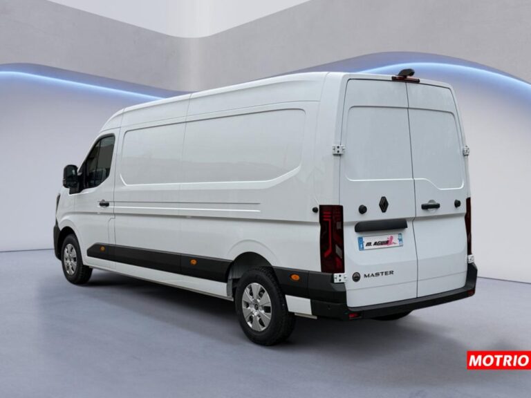Renault Master IV VAN FOURGON DCI BLUE 150 EXTRA TRAC 3T5 - Image 04 (July 8, 2026)