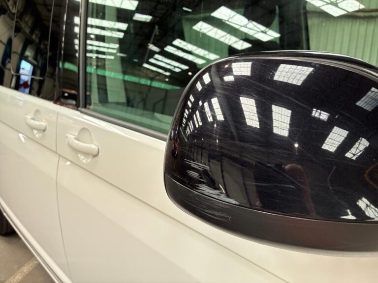 Volkswagen Transporter 6.1 PROCAB 2.0 TDI 204 DSG7 4MOTION EDITION - Image 16 (July 8, 2026)