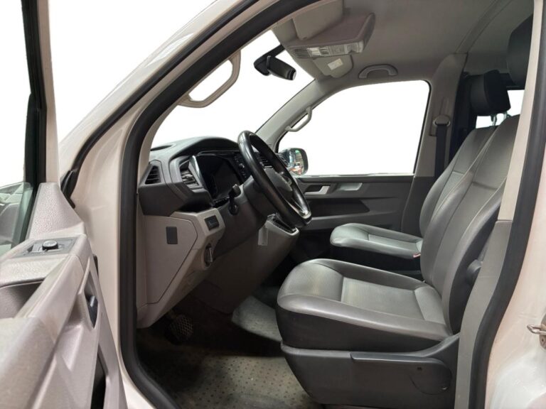 Volkswagen Transporter 6.1 PROCAB 2.0 TDI 204 DSG7 4MOTION EDITION - Image 09 (July 8, 2026)