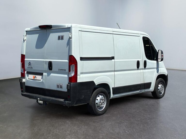 Citroën Jumper FOURGON TOLE 33 BLUEHDi 120 S&S BVM6 DRIVER - Image 05 (July 8, 2026)