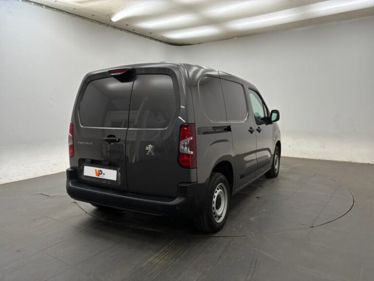 Peugeot Partner FOURGON STANDARD 650 KG BLUEHDI 100 S&S BVM6 ASPHALT - Image 13 (July 8, 2026)