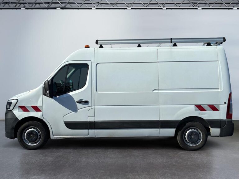 Renault Master FOURGON FGN TRAC F3500 ENERGY DCI 150 GRAND CONFORT - Image 02 (July 8, 2026)
