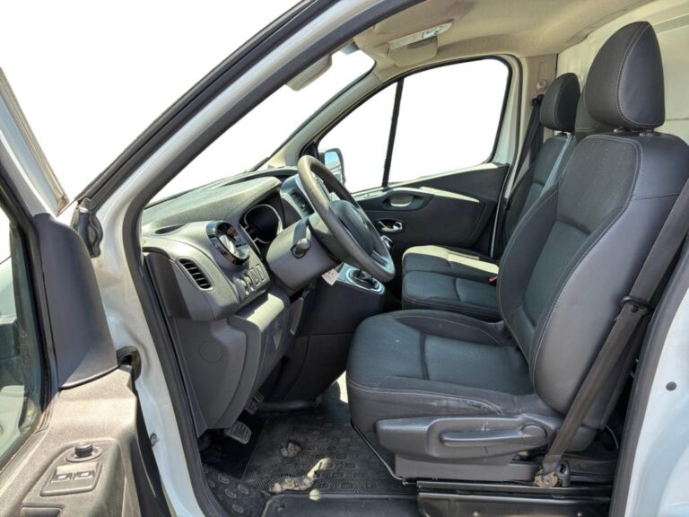 Renault Trafic FOURGON FGN 1300 KG DCI 120 GRAND CONFORT - Image 09 (July 8, 2026)