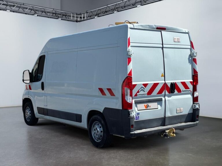 Citroën Jumper FOURGON TOLE 35 BLUEHDi 130 S&S BVM6 CLUB - Image 03 (July 8, 2026)