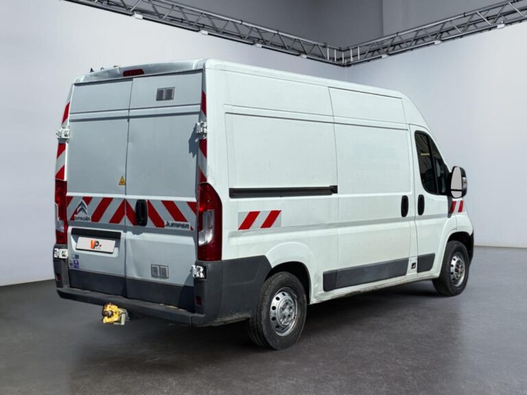 Citroën Jumper FOURGON TOLE 35 BLUEHDi 130 S&S BVM6 CLUB - Image 05 (July 8, 2026)