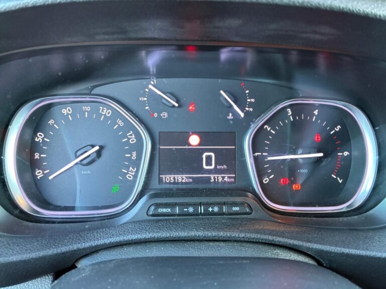 Peugeot Expert FOURGON FGN TOLE M BLUEHDI 120 S&S BVM6 - Image 12 (July 8, 2026)