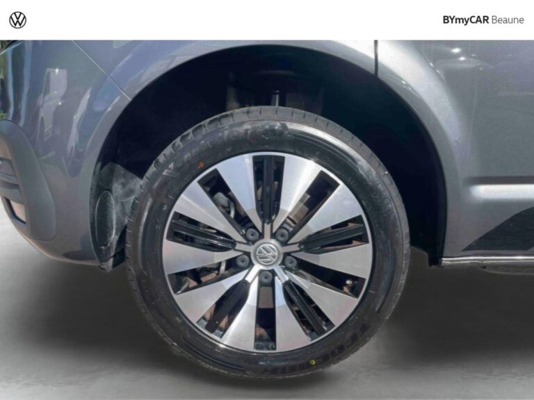 Volkswagen Transporter 6.1 VAN PRO CAB 2.0 TDI 198 DSG7 BUSINESS - Image 14 (July 8, 2026)