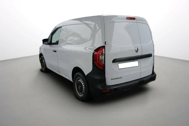 Renault Kangoo Van BLUE DCI 115 EDC GRAND CONFORT – 22 5p - Image 03 (July 8, 2026)