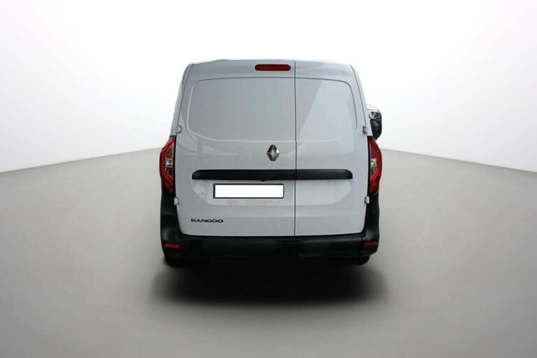 Renault Kangoo Van BLUE DCI 115 EDC GRAND CONFORT – 22 5p - Image 04 (July 8, 2026)