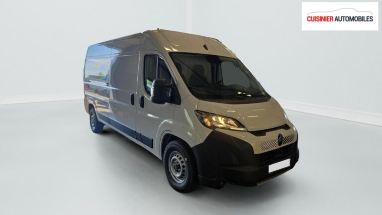 Citroën Jumper Fourgon DIESEL 140 CH 3.5T RENF MAN FIRST - Image 01 (July 8, 2026)