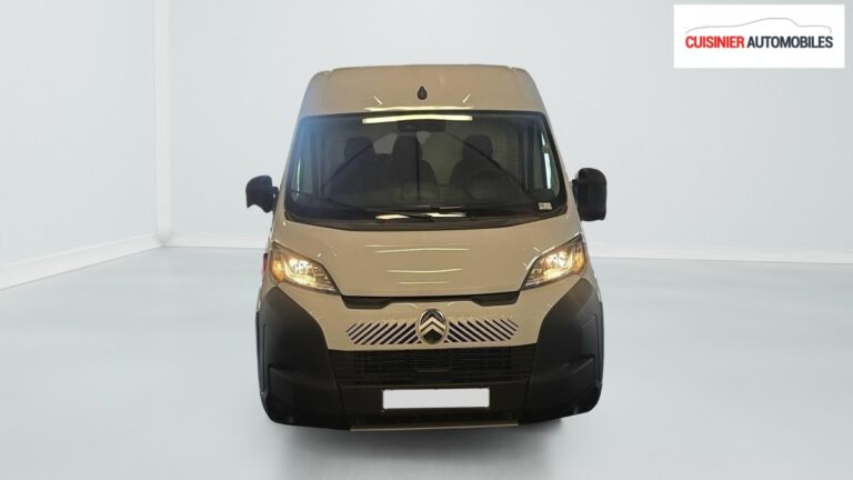 Citroën Jumper Fourgon DIESEL 140 CH 3.5T RENF MAN FIRST - Image 02 (July 8, 2026)
