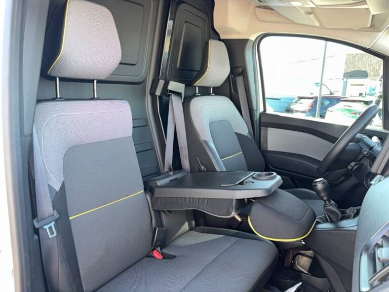 Renault Kangoo Van FG SESAME BLUE DCI 95 L1 GSR2 EXTRA - Image 13 (July 8, 2026)