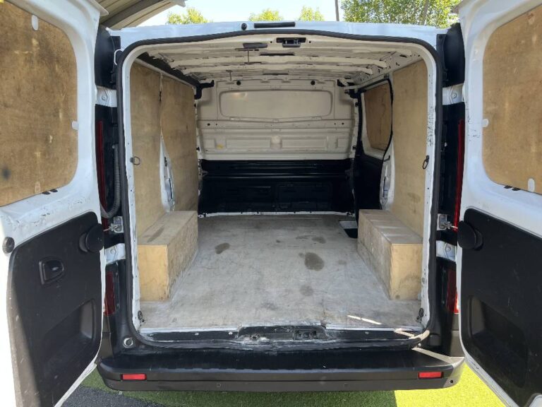 Renault Trafic III 2.0 DCI 120 CONFORT - Image 08 (July 8, 2026)