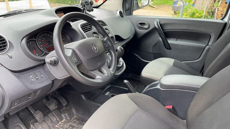 Renault Kangoo Express Fourgon 1.5 Blue dCi 90 Extra R-Link – 2 places - Image 08 (July 8, 2026)