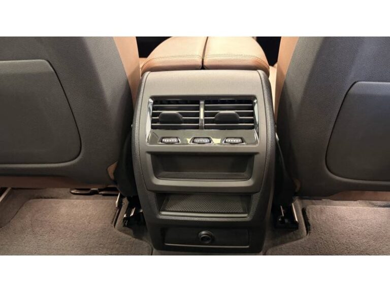 BMW X5 xDrive30d 265 ch BVA8 xLine - Image 17 (July 8, 2026)