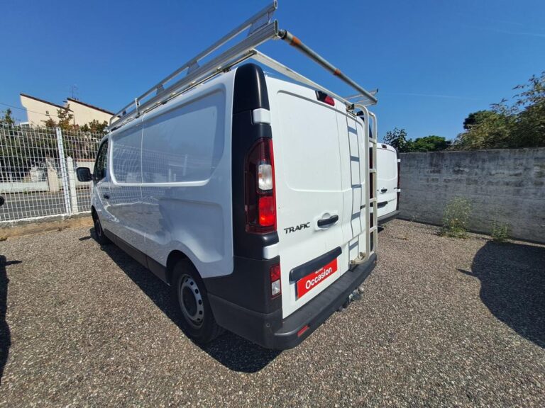 Renault Trafic GRAND CONFORT 2.0 BLUEDCI 130 - Image 07 (July 8, 2026)