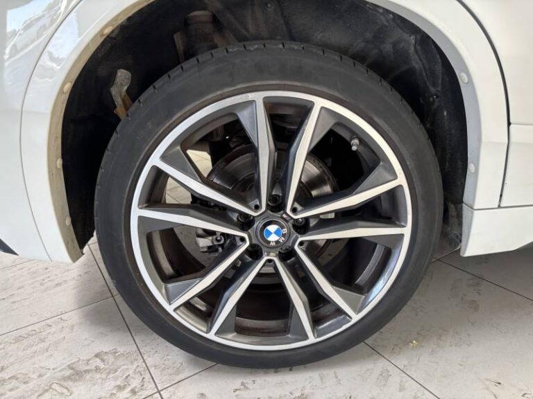 BMW X2 sDrive 18i 136 ch DKG7 M Sport - Image 18 (July 8, 2026)