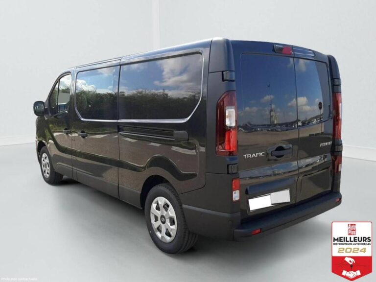Renault Trafic CABINE APPROFONDIE 3T BLUE DCI 150 AUT - Image 07 (July 8, 2026)