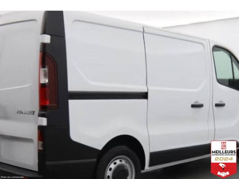 Renault Trafic 2800 Kg 2.0 Blue dCi – 130 2025 III F - Image 02 (July 8, 2026)