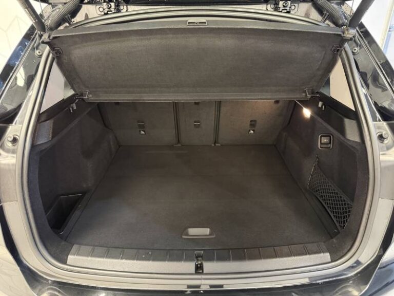 BMW X1 sDrive 18d 150 ch BVA8 Business Design - Image 07 (July 8, 2026)