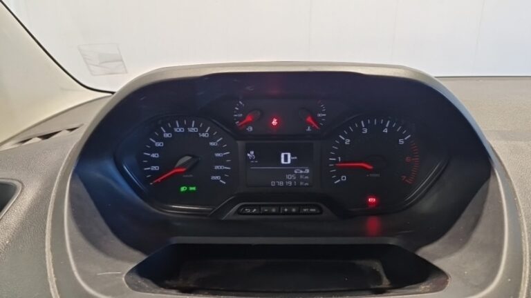 Peugeot Partner STANDARD 650 KG BLUEHDI 75 BVM5 PREMIUM - Image 18 (July 8, 2026)