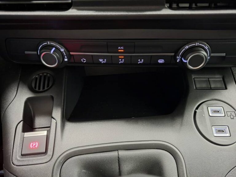 Peugeot Partner FGN FOURGON M 650 KG BLUEHDI 100 S&S BVM6 - Image 17 (July 8, 2026)