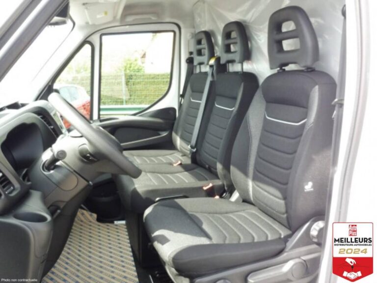 Iveco Daily 35S18 3.0 V16 HI-MATIC H2 180CV - Image 03 (July 8, 2026)