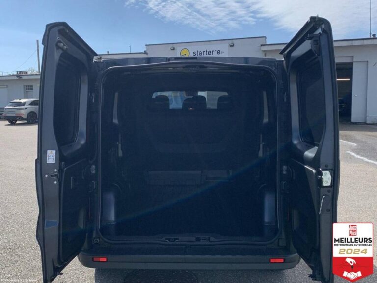 Renault Trafic CABINE APPROFONDIE 3T BLUE DCI 150 AUT - Image 11 (July 8, 2026)