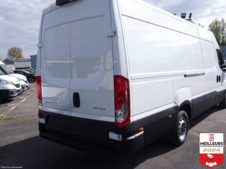 Iveco Daily 35S18 3.0 V16 HI-MATIC H2 180CV - Image 02 (July 9, 2026)