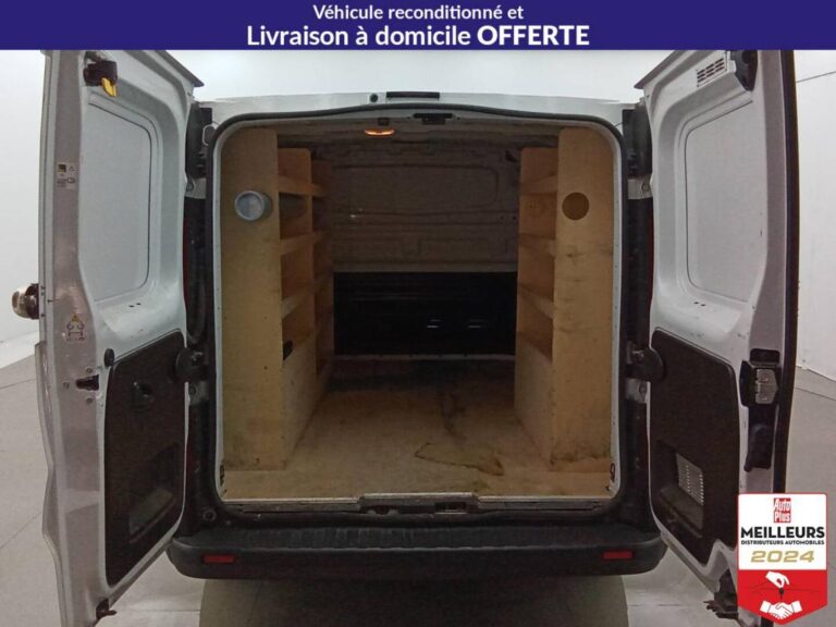 Renault Trafic FOURGON Fgn 2T8 110 Confort +PDC AR - Image 17 (July 9, 2026)