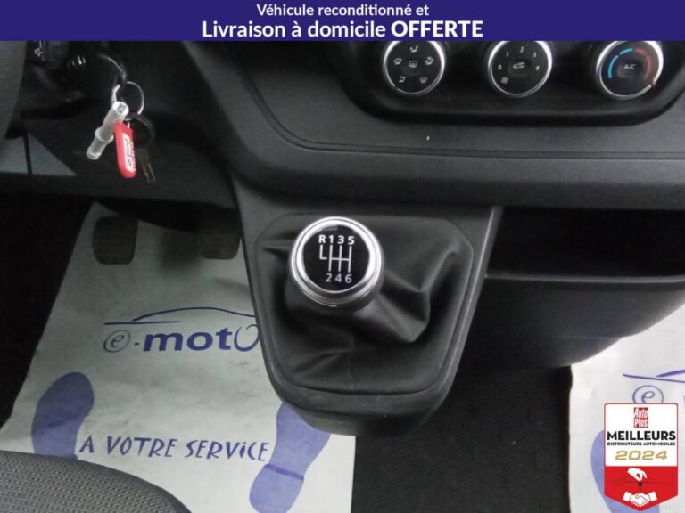 Renault Trafic FOURGON Fgn 2T8 110 Confort +PDC AR - Image 18 (July 9, 2026)