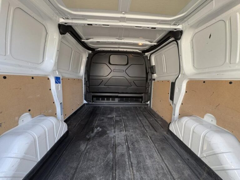 Ford Transit Custom Fourgon II 280 2.0 EcoBlue 136 LIMITED - Image 18 (July 9, 2026)