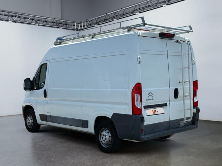 Citroën Jumper FOURGON TOLE 30 BLUEHDi 130 BVM6 BUSINESS - Image 03 (July 9, 2026)
