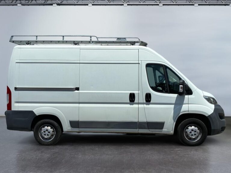 Citroën Jumper FOURGON TOLE 30 BLUEHDi 130 BVM6 BUSINESS - Image 06 (July 9, 2026)